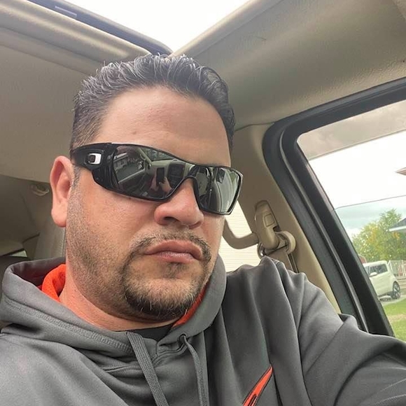 Meet your Posher, Matthew - Picture 1 of 1